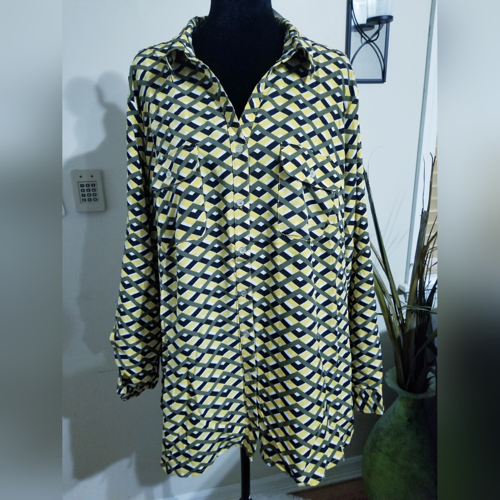 Notations Yellow and Black Geometric Button-Front Blouse